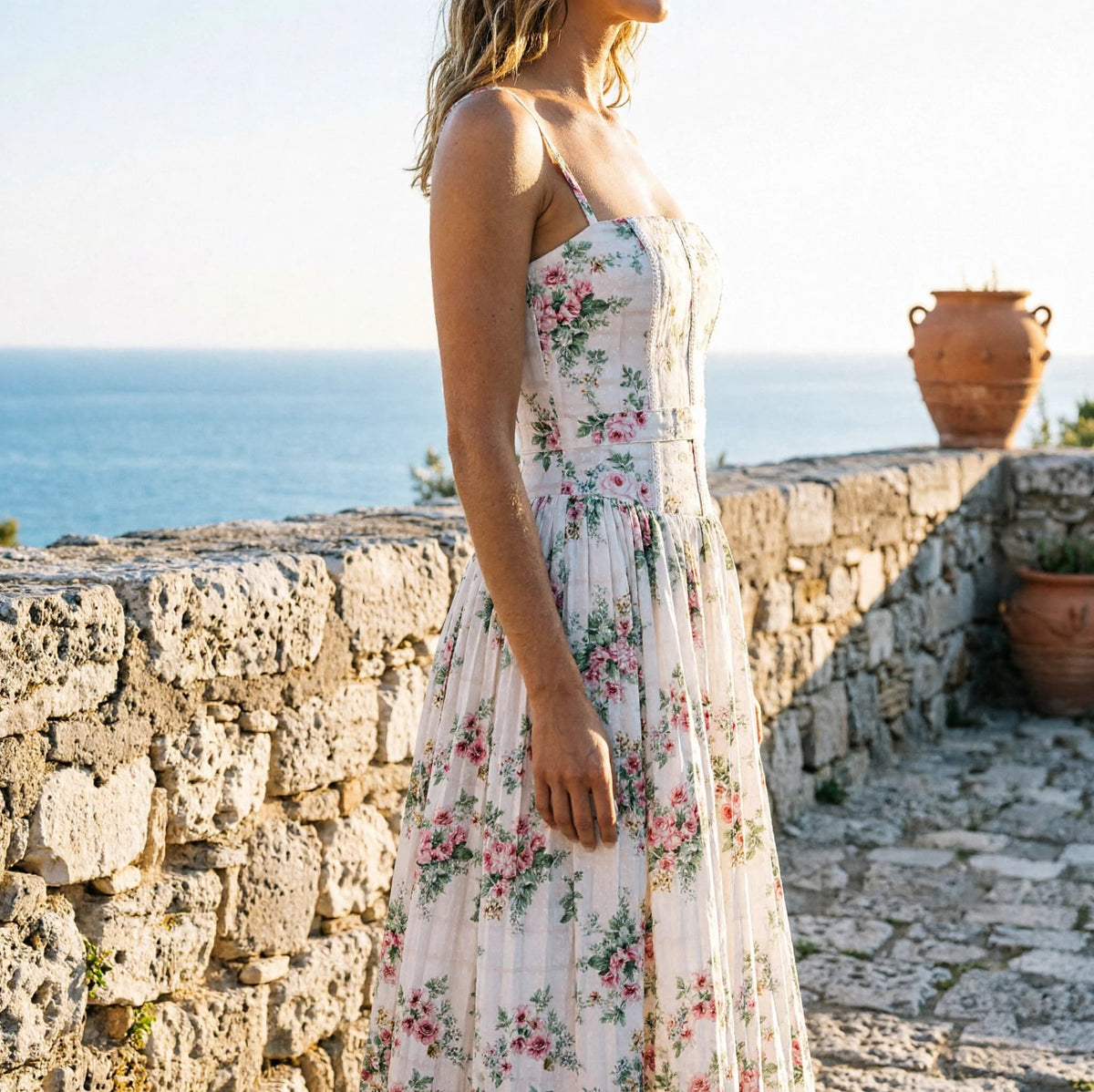 Lucía | Vestido midi floral con corsé